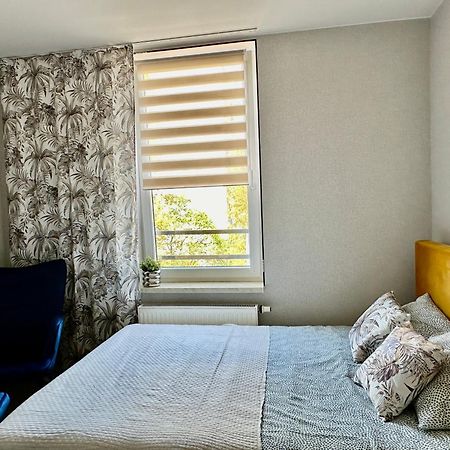 Apartamenty 1 Maja 94 คาโตวีตเซ ภายนอก รูปภาพ