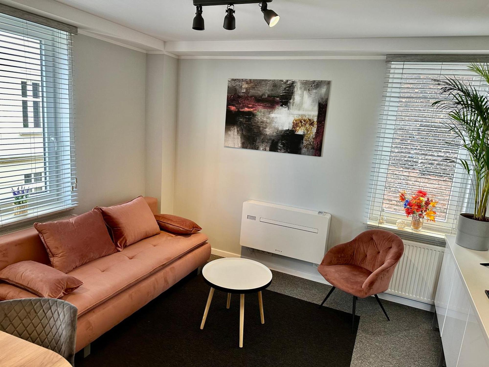 Apartamenty 1 Maja 94 คาโตวีตเซ ภายนอก รูปภาพ