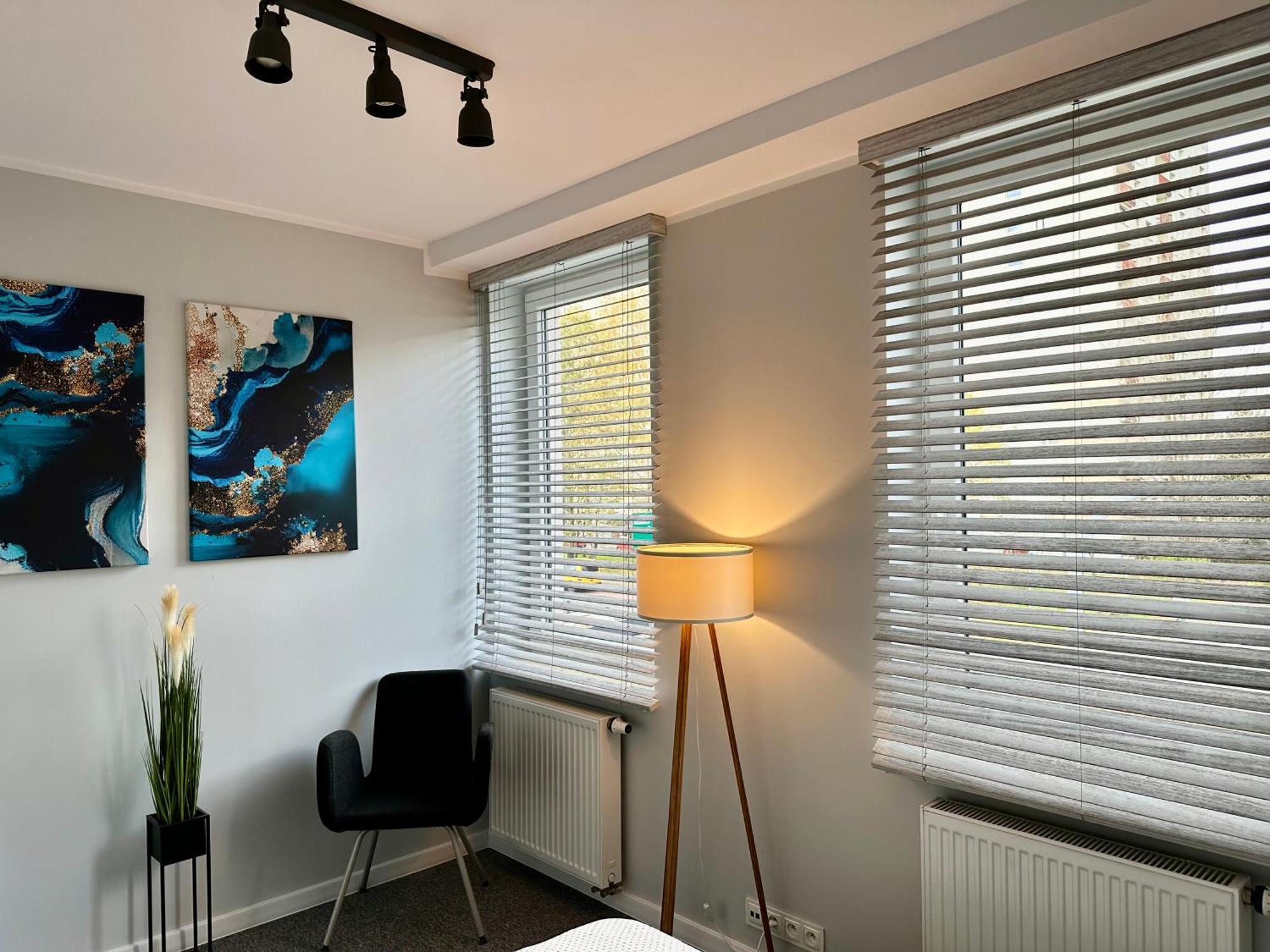 Apartamenty 1 Maja 94 คาโตวีตเซ ภายนอก รูปภาพ