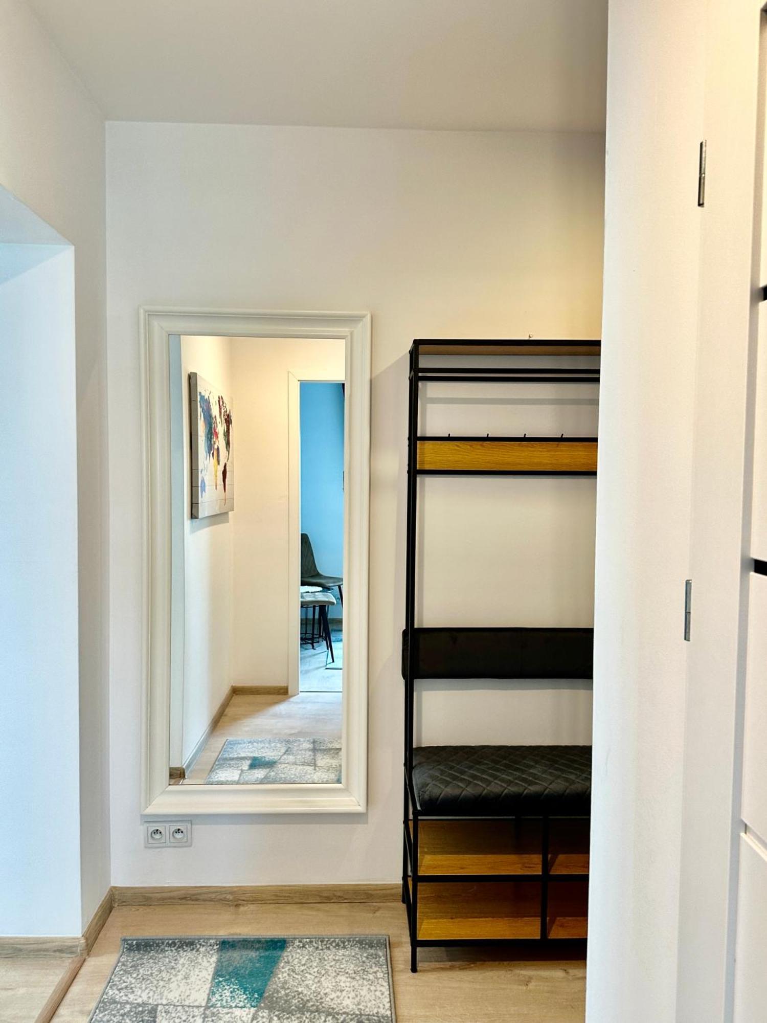 Apartamenty 1 Maja 94 คาโตวีตเซ ภายนอก รูปภาพ
