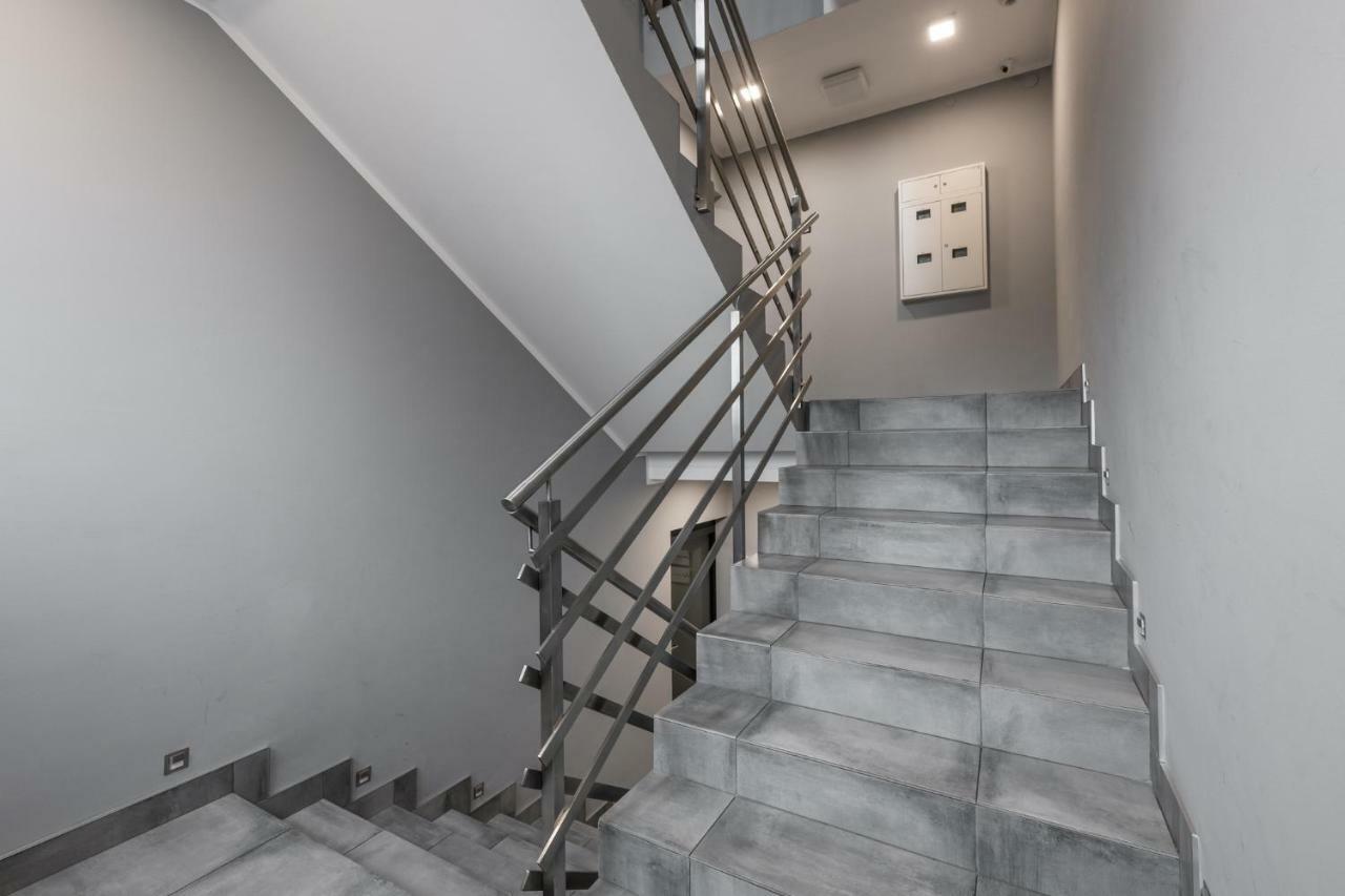 Apartamenty 1 Maja 94 คาโตวีตเซ ภายนอก รูปภาพ